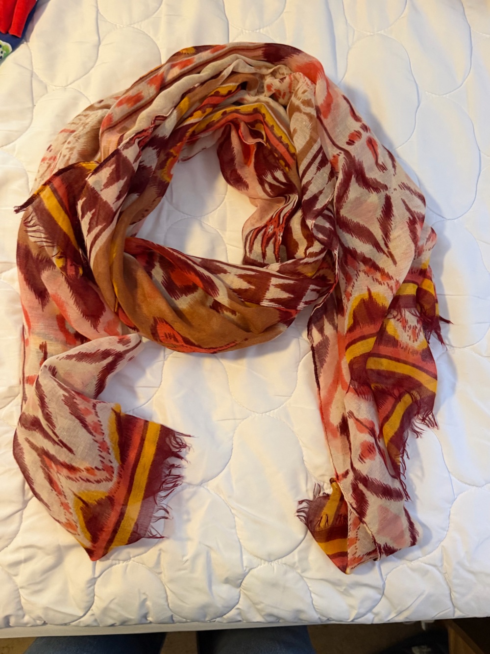 Lightweight maroon and gold scarf
